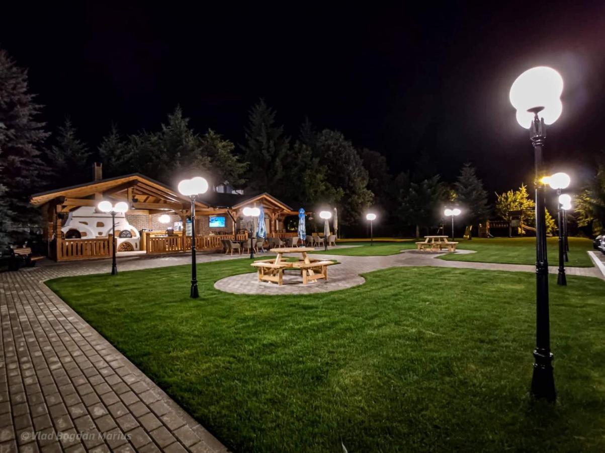 Popasul Lu' Voda Борша Экстерьер фото